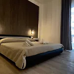 ゲストハウス Cconforthotels R&b Gary House 3*