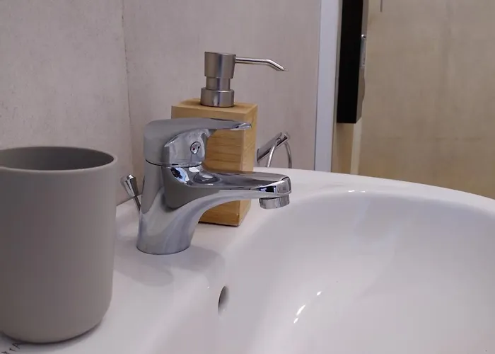 Cconforthotels R&b Gary House בארי