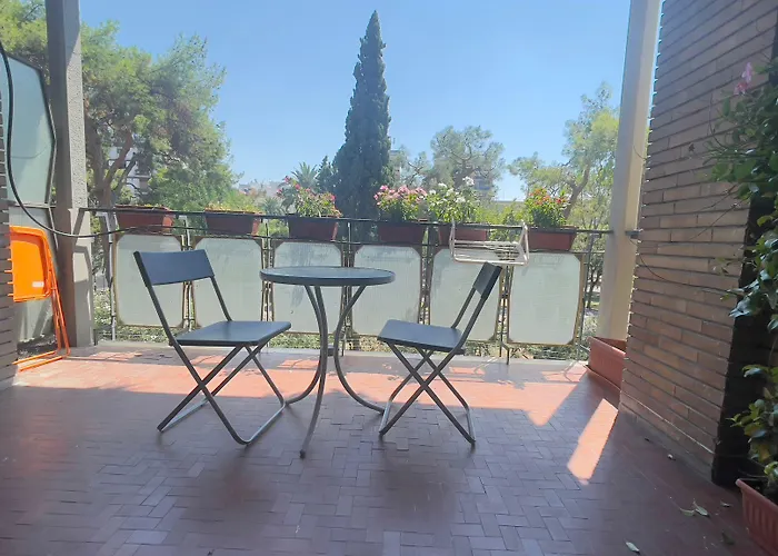 Cconforthotels R&b Gary House בארי