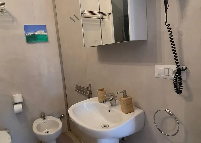 Cconforthotels R&b Gary House בית הארחה