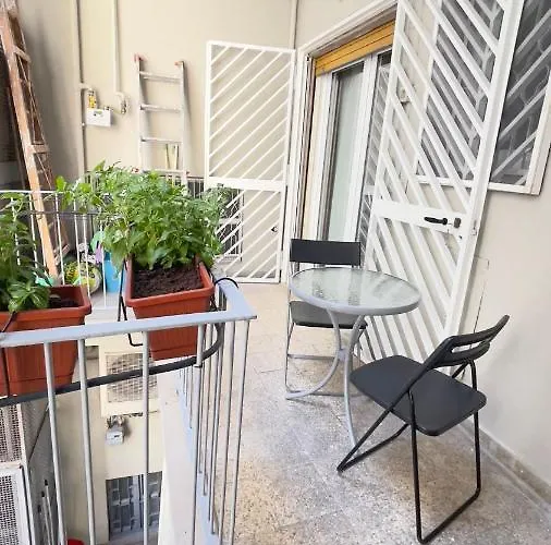 Πανσιόν Cconforthotels R&b Gary House 3*